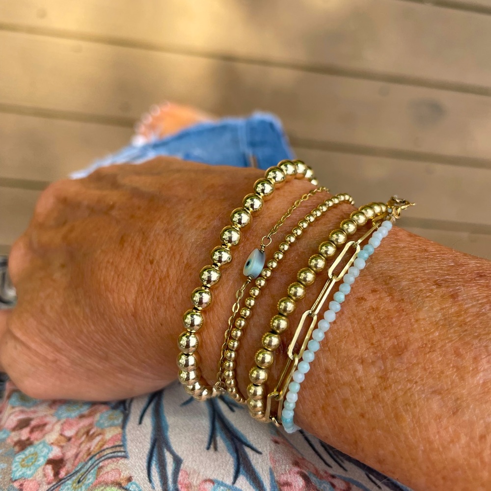 5 mm Handmade 14k gold filled bead stretch bracelet
14k gold filled 5 mm beads - Picture 6 of 8